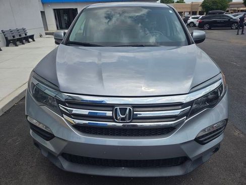 Used 2017 Honda Pilot EX-L image 2