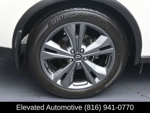 Used 2023 Nissan Murano Platinum w/ Cargo Package AWD/4WD image 5