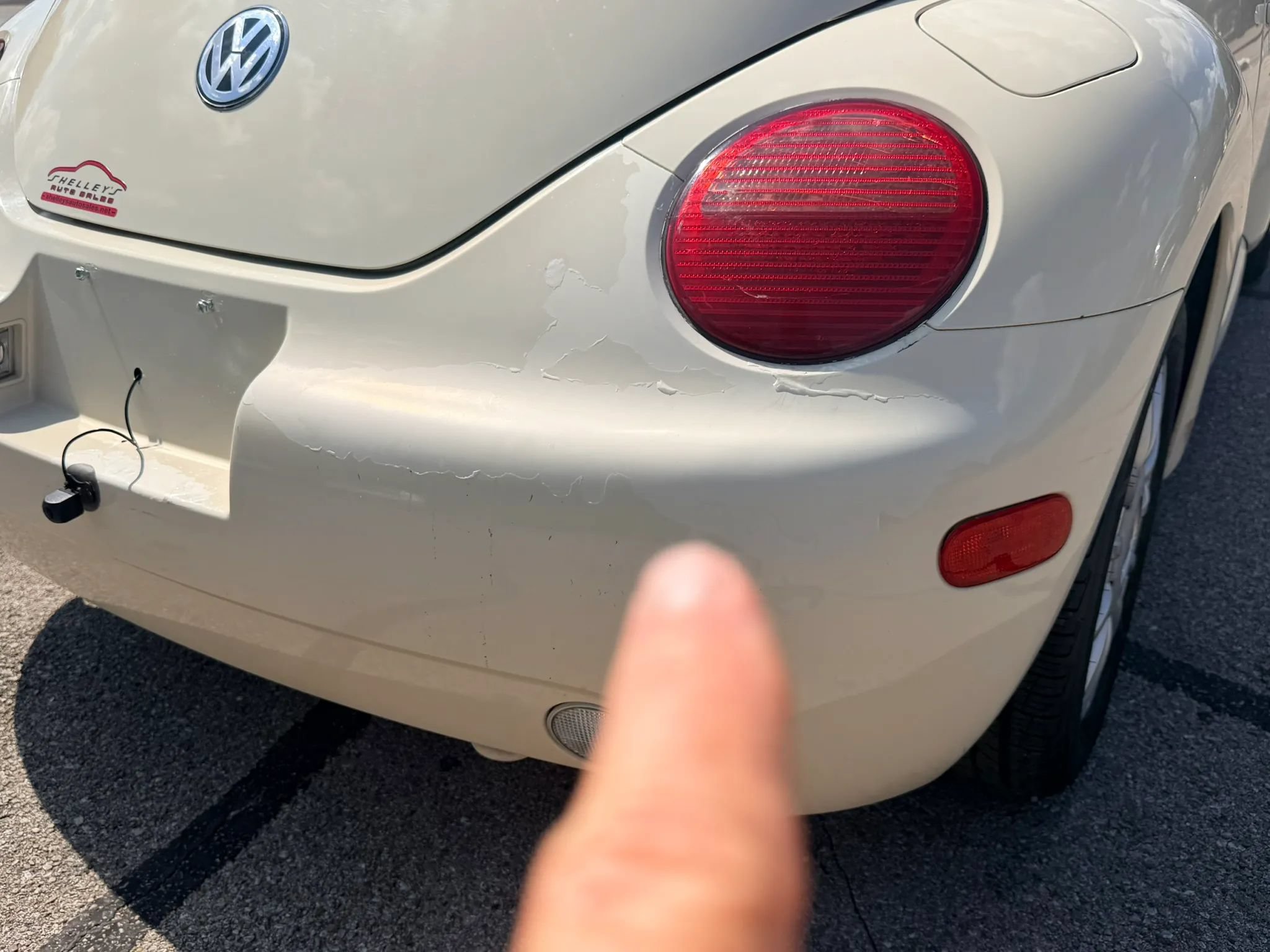 Used 2005 Volkswagen Beetle GLS FWD image 7