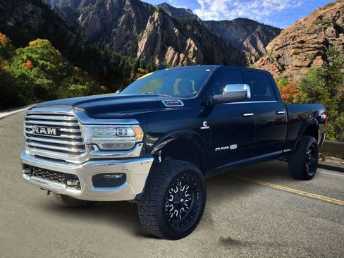 Used 2019 RAM 2500 Limited w/ Cold Weather Group image 5