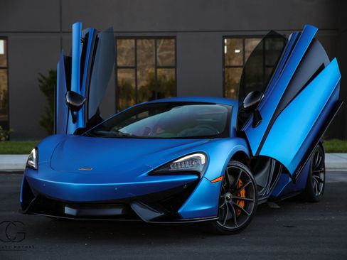 Used 2020 McLaren 570S Coupe image 2