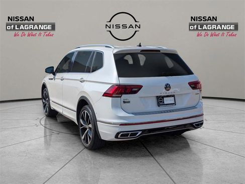 Used 2022 Volkswagen Tiguan SEL R-Line image 7