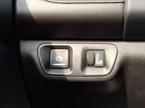 Used 2020 GMC Acadia SLE w/ Driver Convenience Package AWD/4WD image 29