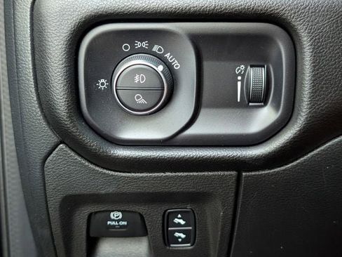 Used 2023 RAM 1500 Big Horn image 20