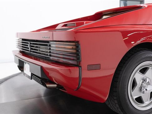 Used 1987 Ferrari Testarossa RWD image 31