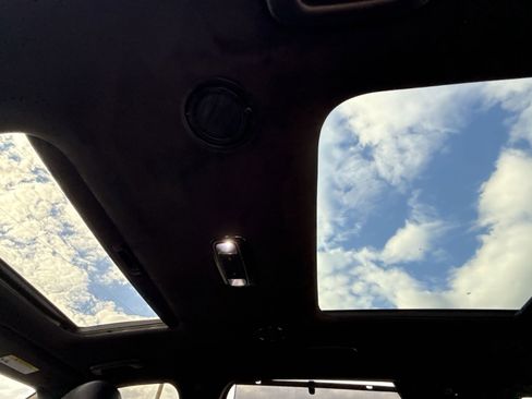 Used 2022 Hyundai Palisade Calligraphy image 24