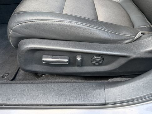 Used 2019 Honda Accord Sport image 18
