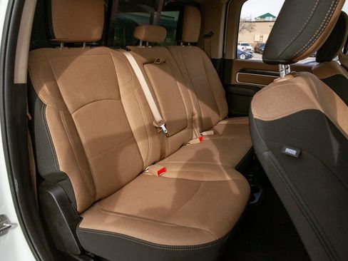 Used 2019 RAM 2500 Big Horn image 12