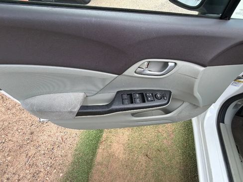 Used 2012 Honda Civic LX image 16