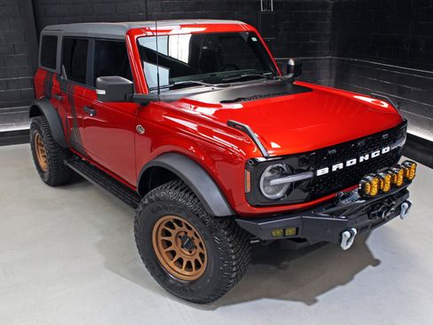 Used 2023 Ford Bronco Wildtrak AWD/4WD image 20