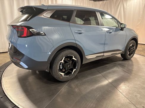 New 2026 Kia Sportage EX image 5