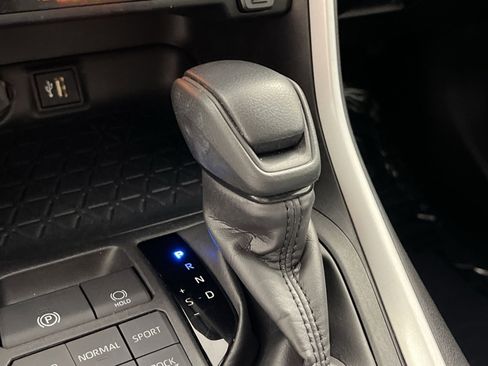 Used 2024 Toyota RAV4 XLE image 22