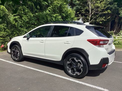 Used 2022 Subaru Crosstrek 2.5i Limited AWD/4WD image 9