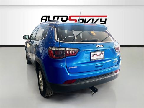 Used 2021 Jeep Compass Sport image 5