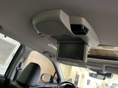 Used 2020 Honda Pilot Touring image 33