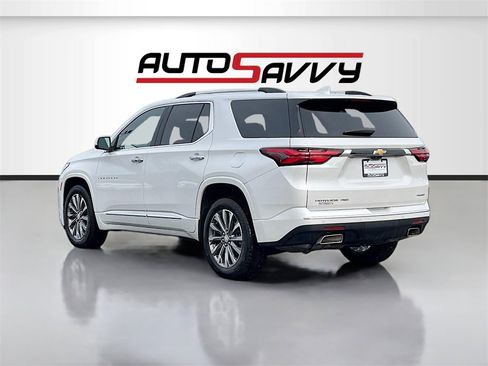Used 2023 Chevrolet Traverse Premier image 5