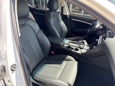 Used 2026 Genesis G70 2.5T AWD/4WD image 25