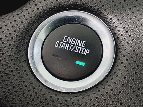 Certified 2025 Cadillac XT5 Premium Luxury image 13