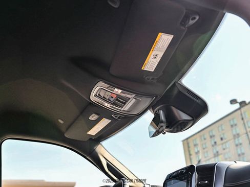 Used 2024 RAM 5500 4x4 Crew Cab image 88