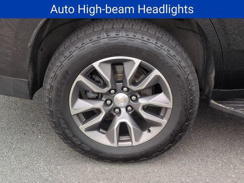 Certified 2022 Chevrolet Tahoe LT w/ Luxury Package AWD/4WD image 30