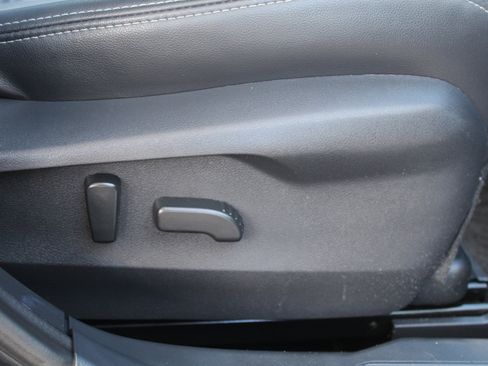 Used 2020 Subaru Outback Limited image 20