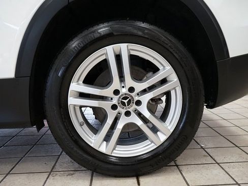 Used 2021 Mercedes-Benz GLB 250 GLB 250 image 57