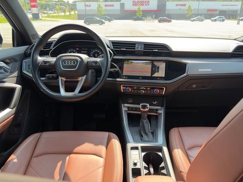 Used 2023 Audi Q3 2.0T Premium Plus w/ Premium Plus Package AWD/4WD image 8