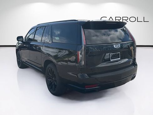 Used 2022 Cadillac Escalade ESV Sport Platinum w/ LPO, ONYX Package RWD image 5
