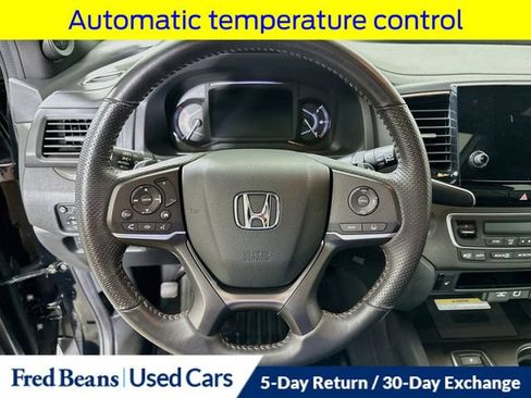 Used 2022 Honda Passport TrailSport image 13
