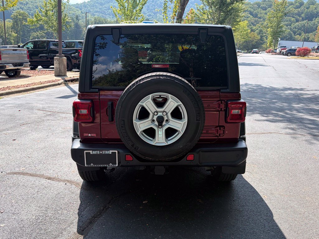 Used 2021 Jeep Wrangler Sport AWD/4WD image 30