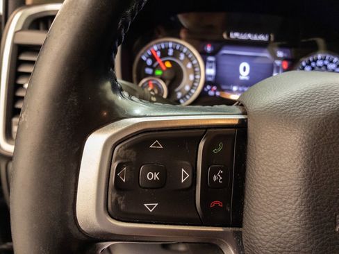 Used 2019 RAM 1500 Big Horn image 19