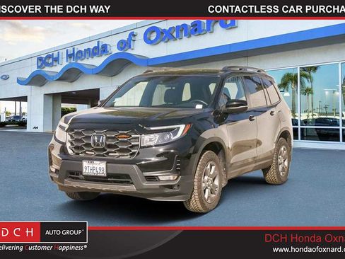 Used 2025 Honda Passport TrailSport image 1