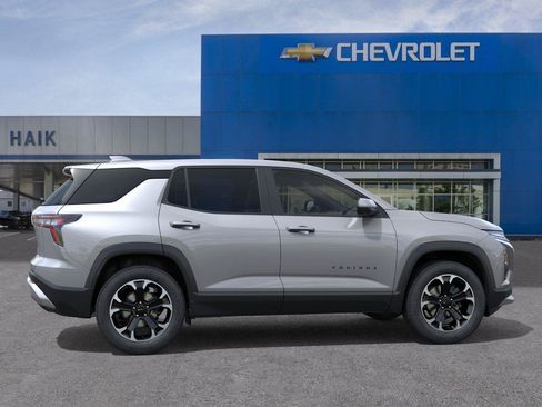New 2027 Chevrolet Equinox LT w/ Safety and Technology Package FWD image 5