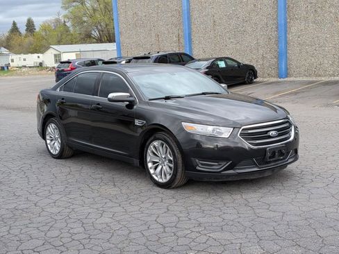 Used 2013 Ford Taurus Limited image 3
