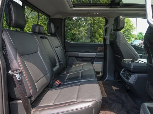 Used 2021 Ford F150 Lariat w/ Equipment Group 502A High AWD/4WD image 19