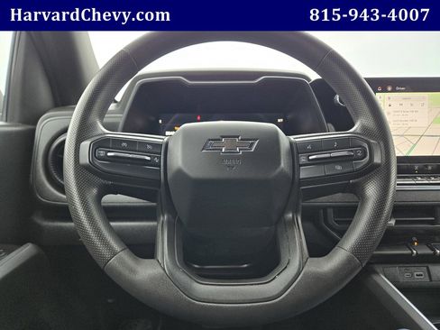 Used 2024 Chevrolet Colorado Trail Boss image 15