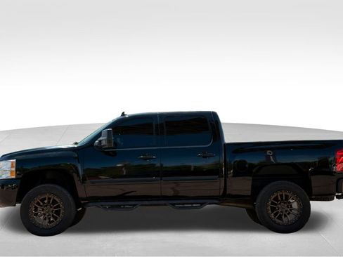 Certified 2013 Chevrolet Silverado 1500 LTZ w/ LTZ Plus Package AWD/4WD image 6
