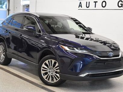 Used 2021 Toyota Venza XLE w/ Softex Package