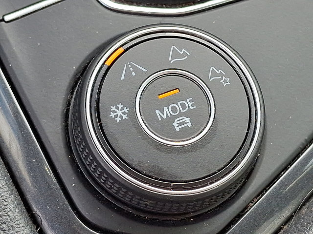 Used 2024 Volkswagen Tiguan SE AWD/4WD image 23