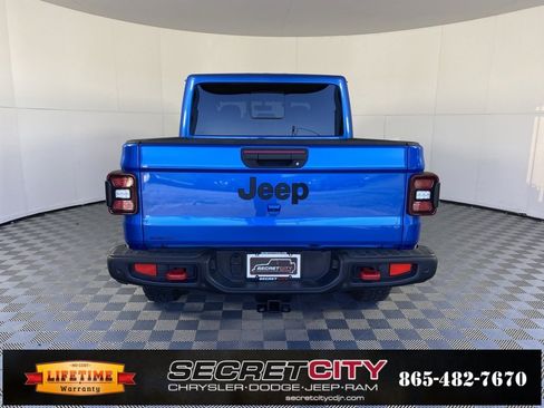 Used 2020 Jeep Gladiator Rubicon image 6