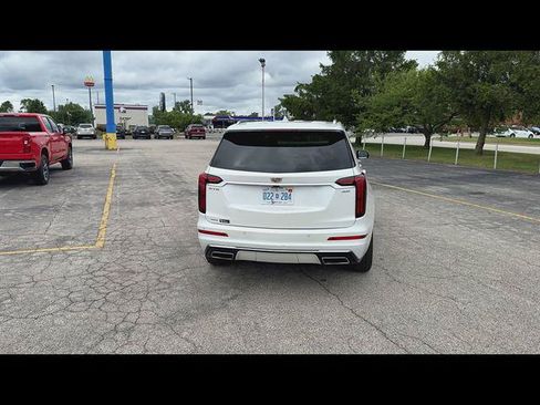 Certified 2023 Cadillac XT6 Premium Luxury AWD/4WD image 35