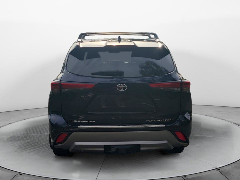 Used 2021 Toyota Highlander Platinum AWD/4WD image 6