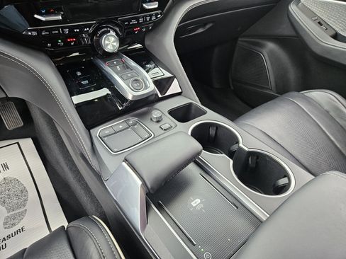 Used 2024 Acura MDX SH-AWD w/ Advance Package image 24