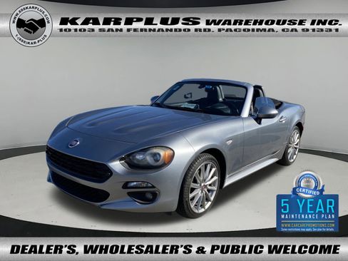 Used 2017 FIAT 124 Spider Lusso image 1