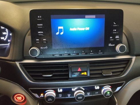 Used 2020 Honda Accord LX image 25