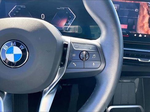 Used 2025 BMW X1 xDrive28i w/ Technology Package AWD/4WD image 21