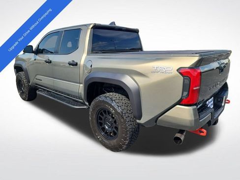 Used 2024 Toyota Tacoma TRD Off-Road AWD/4WD image 3