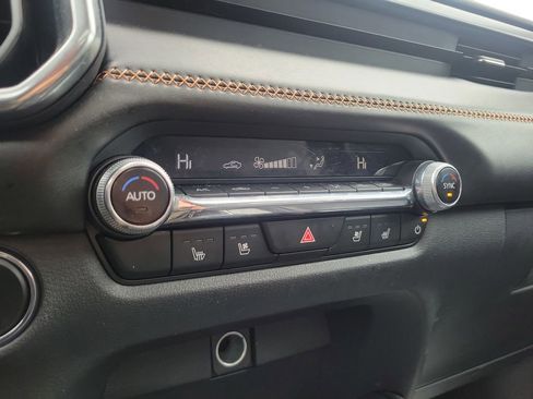 Used 2025 MAZDA CX-50 AWD 2.5 S w/ Premium Plus Pkg image 35