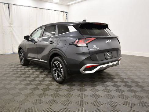 Certified 2023 Kia Sportage LX AWD/4WD image 5