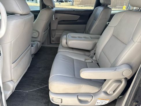 Used 2015 Honda Odyssey EX-L image 44